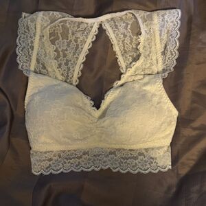 Gilly Hicks White Lace Bralette – Size Small